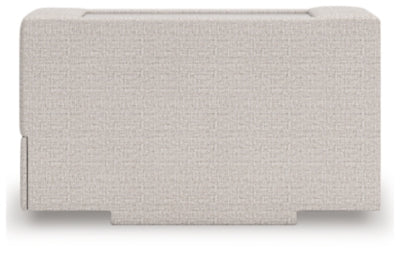 Seccional y otomana de 5 piezas Omaha by Ashley