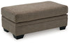 Sofá, loveseat, sillón extragrande y otomana Stonemeade