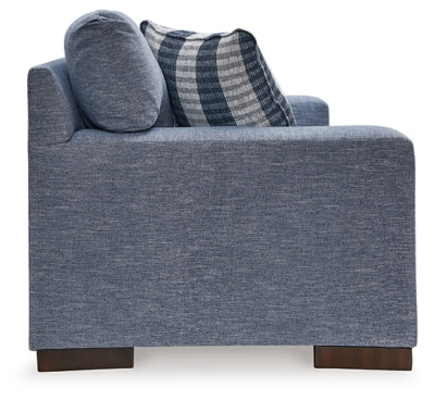 Belvoir Loveseat