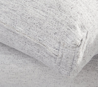 Belvoir Loveseat
