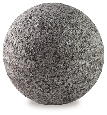 Chanlow Sculpture (Set of 3)