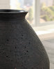 Hannela Vase