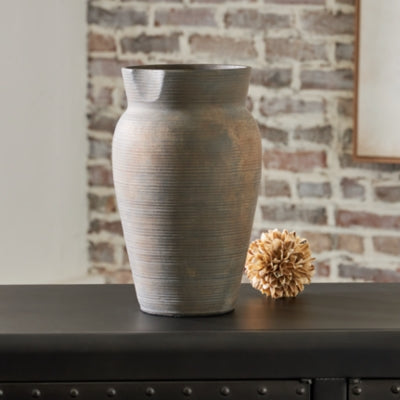 Brickmen Vase