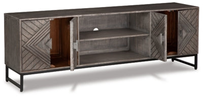 Gabinete de acento Treybrook