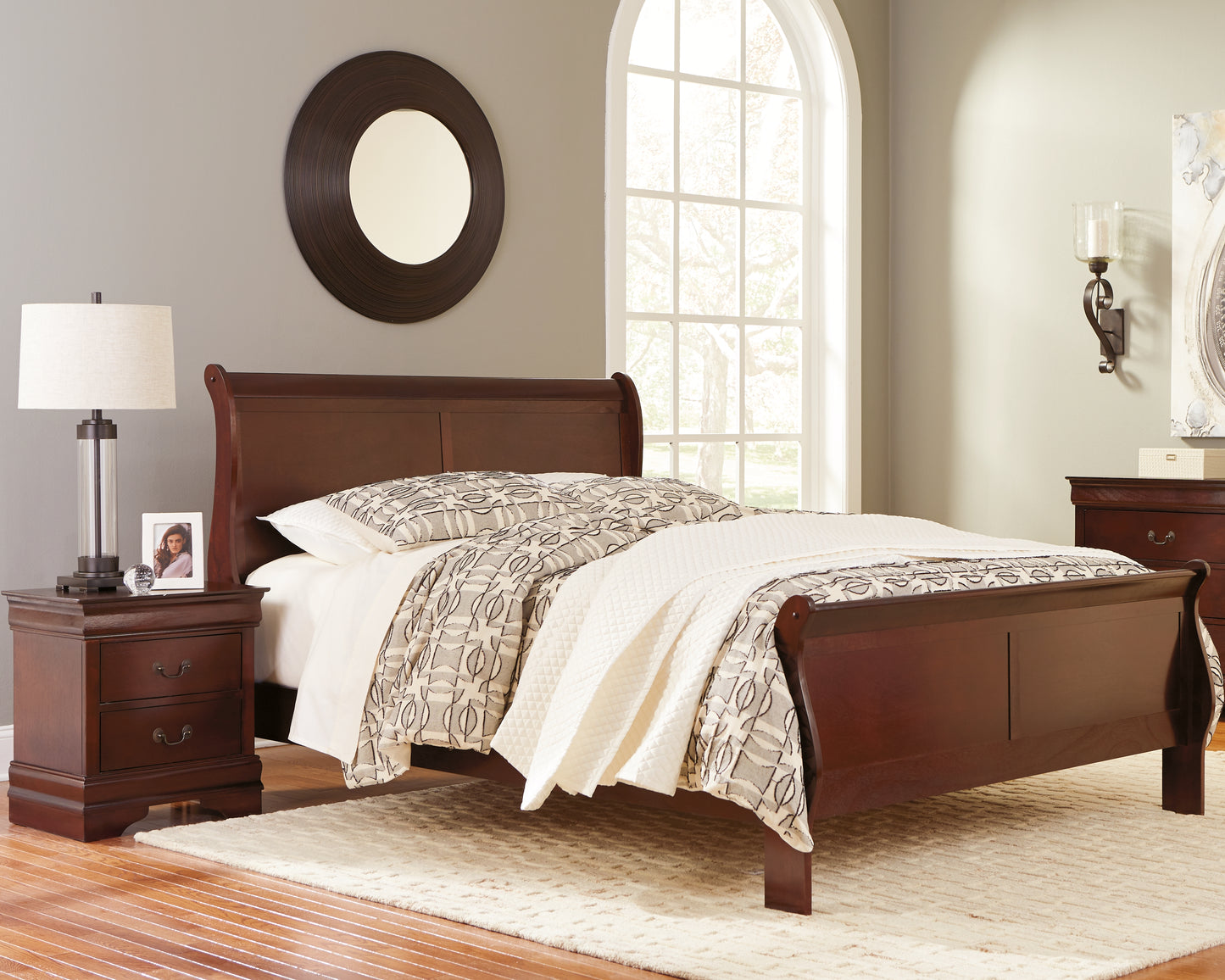 Cama tipo trineo Alisdair California King