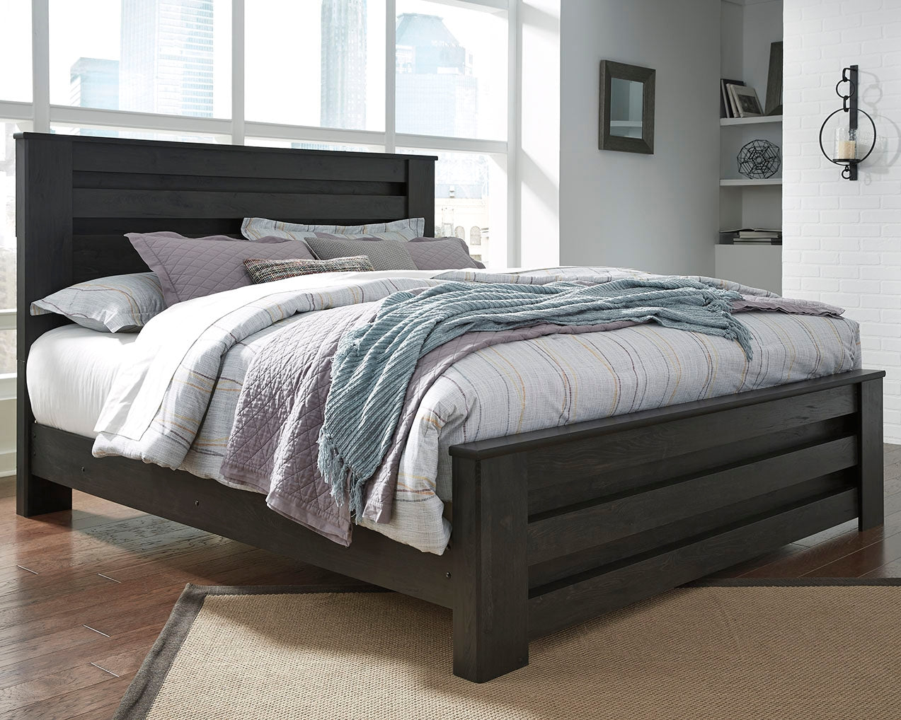 Cama King con paneles Brinxton