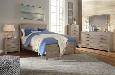 Cama, cómoda y arcón Culverbach con paneles completos