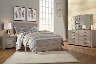 Cama Queen Culverbach con paneles, tocador y espejo