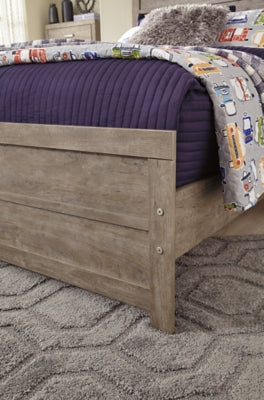 Cama, cómoda y arcón Culverbach con paneles completos