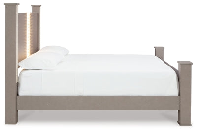 Surancha King Poster Bed, Dresser, Mirror and 2 Nightstands
