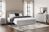 Cama King con paneles Cottonburg, tocador, espejo y mesita de noche
