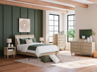 Cama Queen con paneles Cielden
