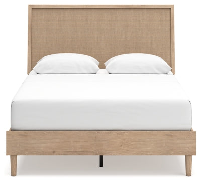 Cama Queen con paneles Cielden