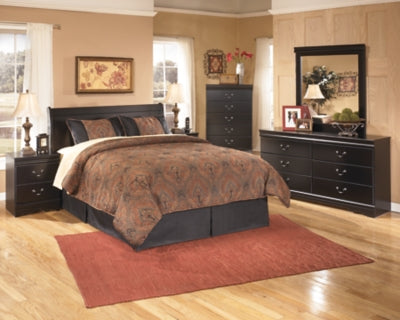 Huey Vineyard Dresser