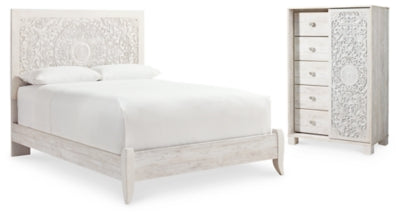 Cama y cómoda Paxberry Queen con paneles