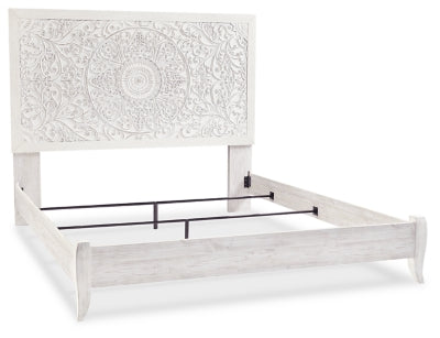 Cama King con paneles, cómoda y mesita de noche Paxberry