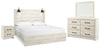 Cama King con paneles Cambeck, tocador, espejo y mesita de noche