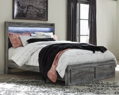 Cama Queen con almacenaje, tocador, espejo y cómoda Baystorm