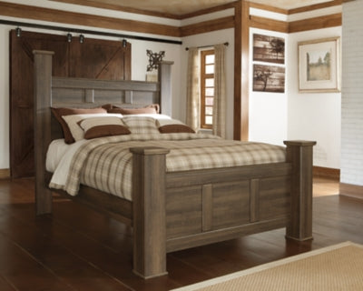 Juararo Queen Poster Bed, 2 Dressers, Mirror and 2 Nightstands