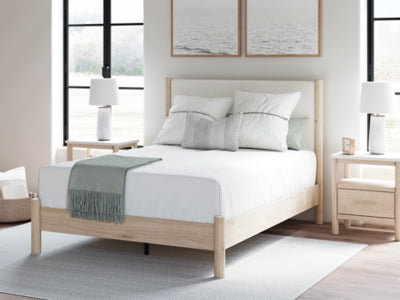 Cama Cadmori Queen con paneles tapizados