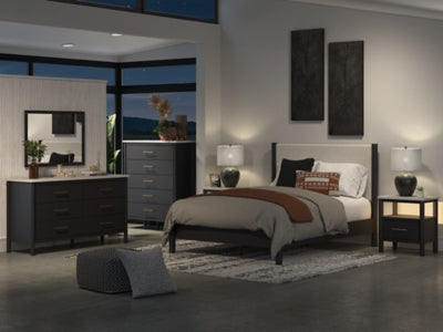 Cama Cadmori Queen con paneles tapizados