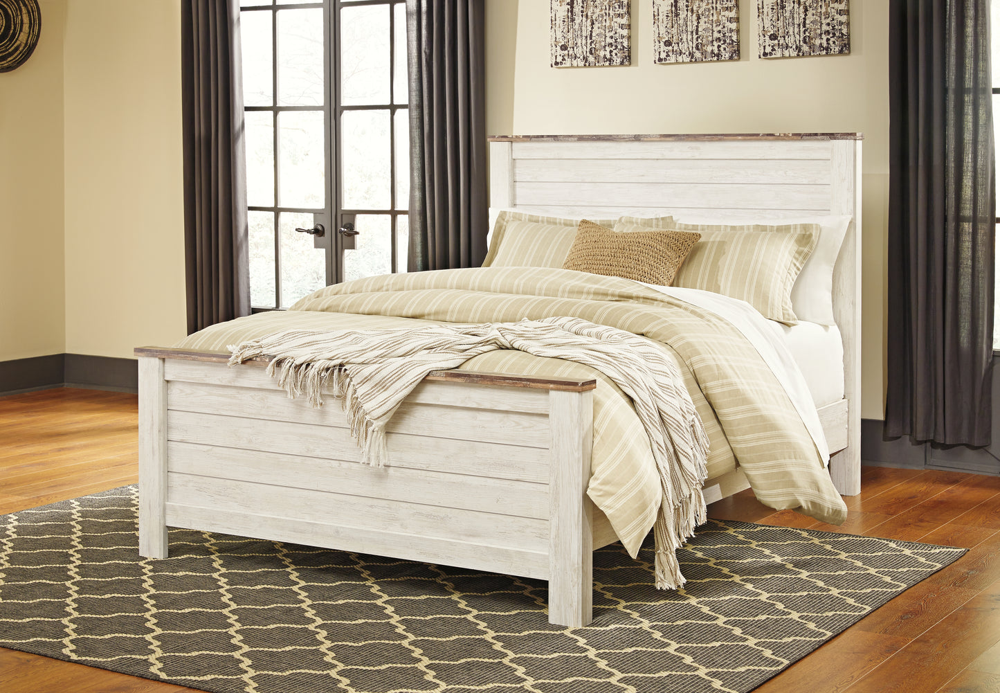 Cama Willowton Queen con paneles