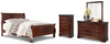 Cama Queen tipo trineo Alisdair, tocador, espejo y arcón