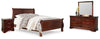 Cama King tipo trineo Alisdair, tocador, espejo y mesita de noche