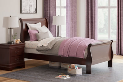 Alisdair Twin Sleigh Bed