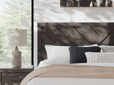 Prendonea King Panel Bed