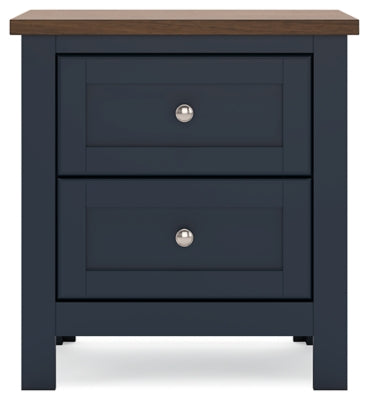 Landocken Nightstand