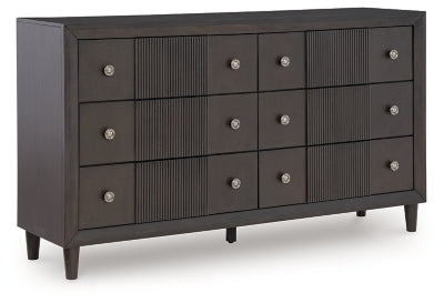 Urbantrack Dresser