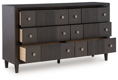 Urbantrack Dresser