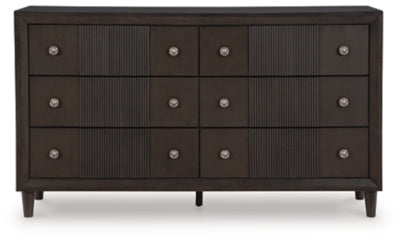 Urbantrack Dresser