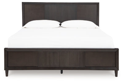 Cama King con paneles Urbantrack