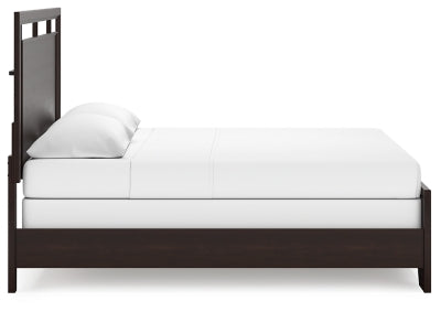 Covetown King Panel Bed, Dresser, Mirror and Nightstand