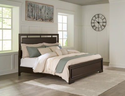 Covetown King Panel Bed, Dresser, Mirror and Nightstand