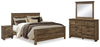 Cama King Trinell con paneles, tocador, espejo y dos mesitas de noche