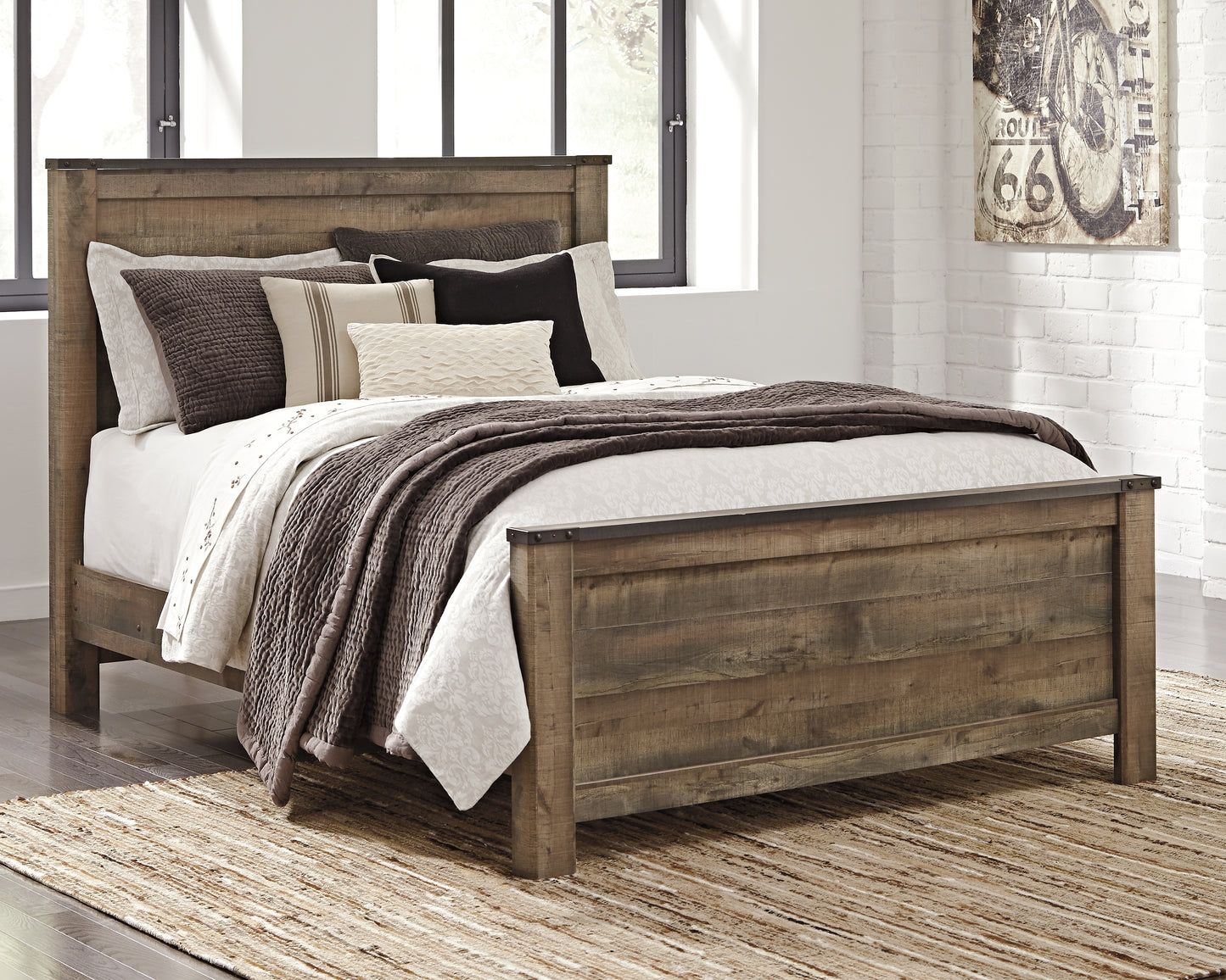 Cama Queen con paneles Trinell