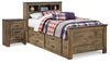 Cama individual Trinell con paneles, espacio de almacenamiento y mesita de noche