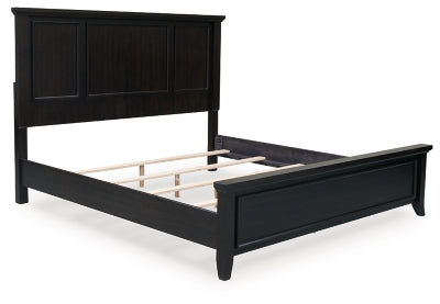 Cama King con paneles Bambori