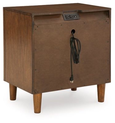 Lyncott King Upholstered Bed, Chest and Nightstand