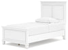 Cama doble con paneles Fortman