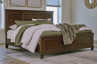Cama King con paneles, tocador, espejo y mesita de noche Danabrin