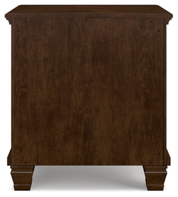 Danabrin Queen Panel Bed, Dresser, Mirror and Nightstand