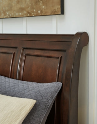 Cama Porter Queen tipo trineo, tocador, espejo, cómoda y mesita de noche