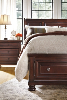 Cama tipo trineo Porter California King con almacenamiento