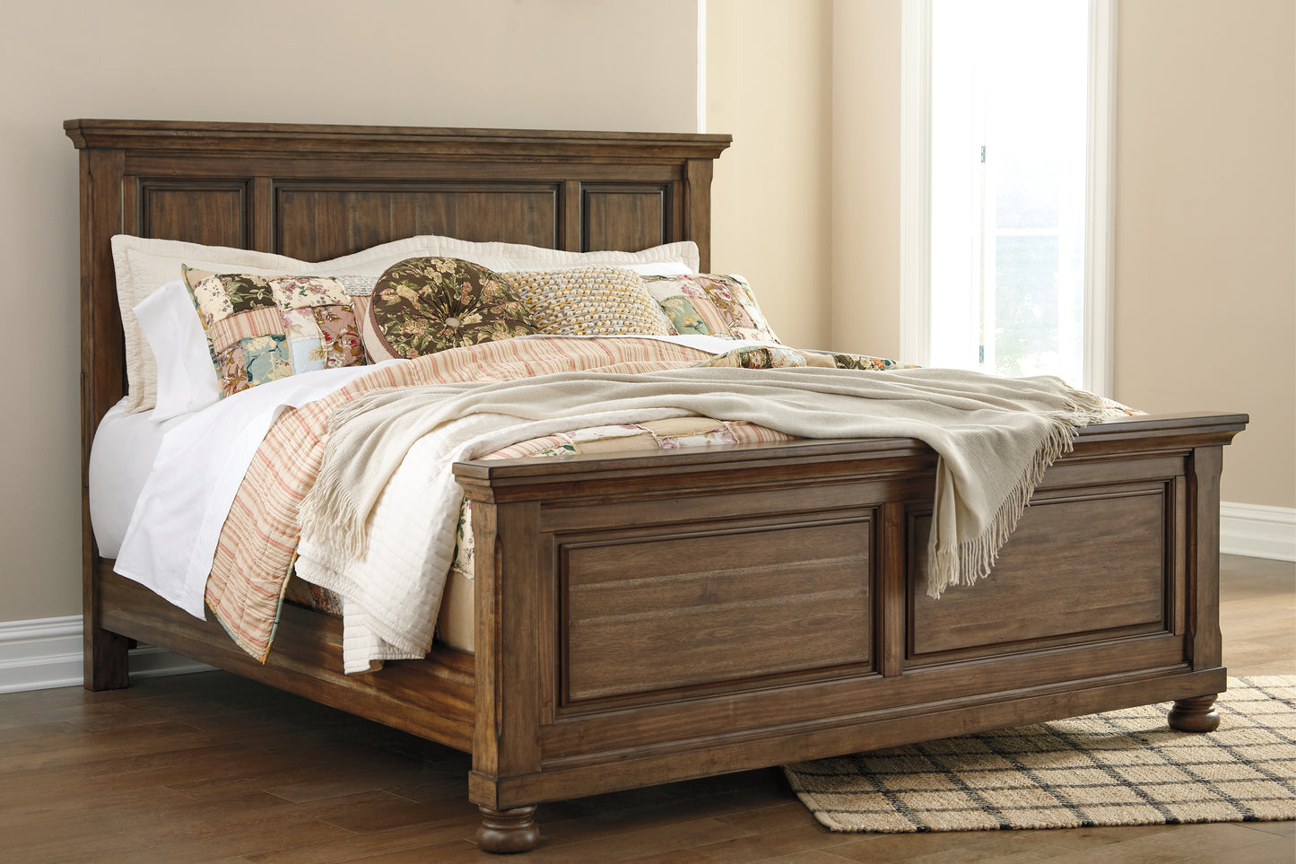 Cama con paneles Flynnter King