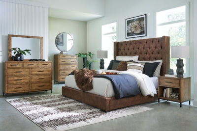 Steenlage King Upholstered Bed