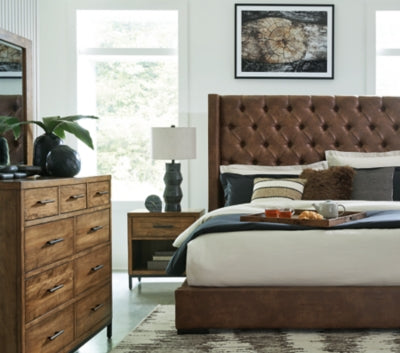 Steenlage King Upholstered Bed
